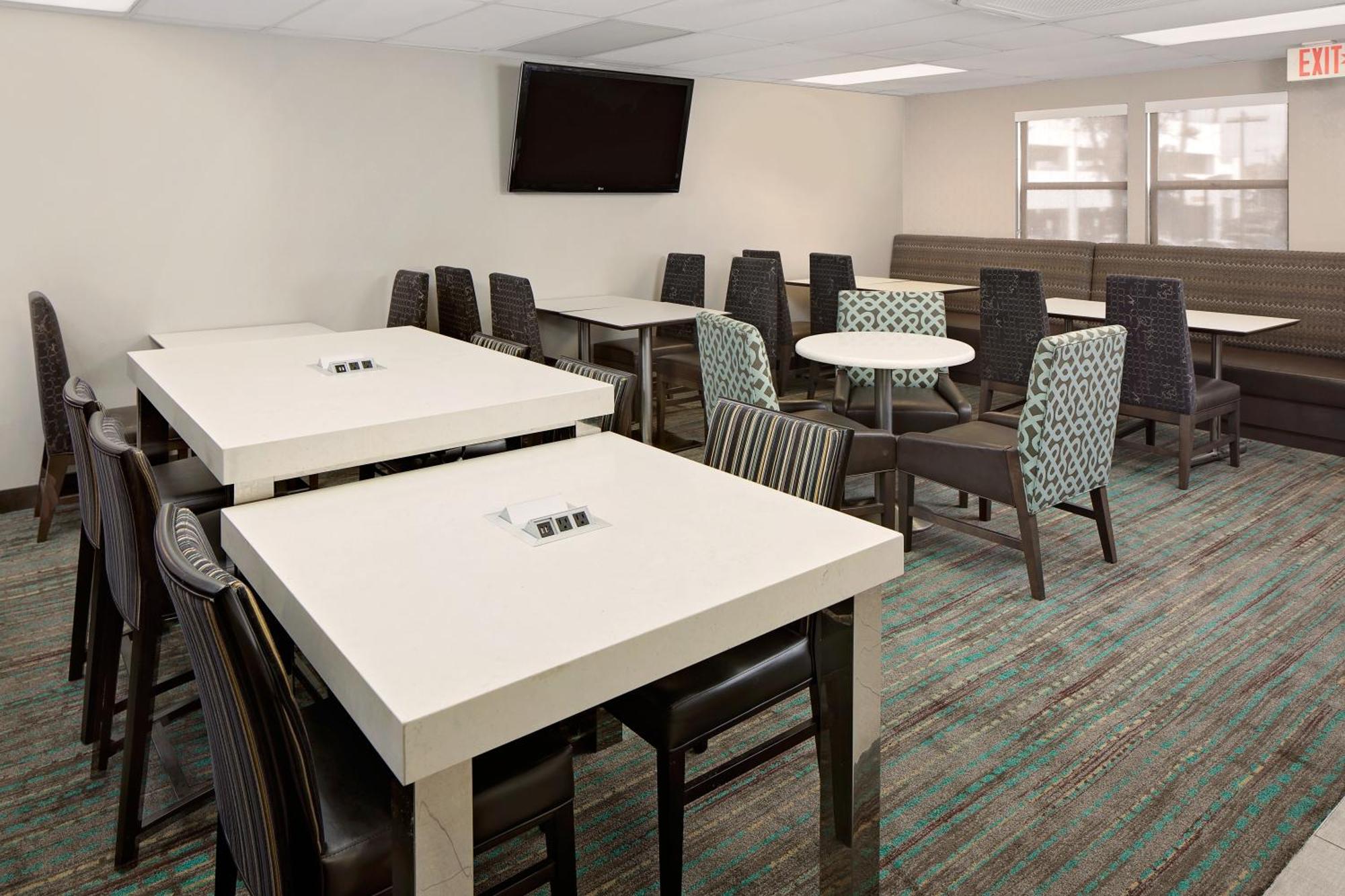 Residence Inn Ontario Airport Exteriör bild